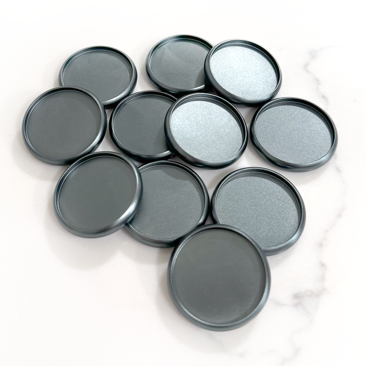 Grey Color Disc CARBON GRAY METAL DISCS – Live Love Posh
