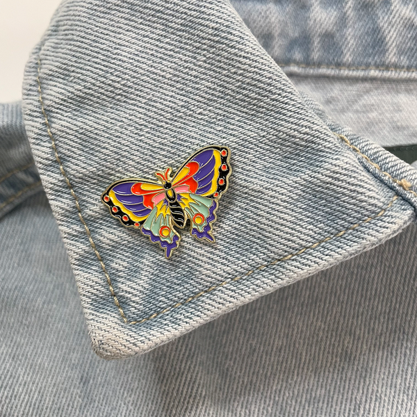 RETRO BUTTERFLY ENAMEL PIN