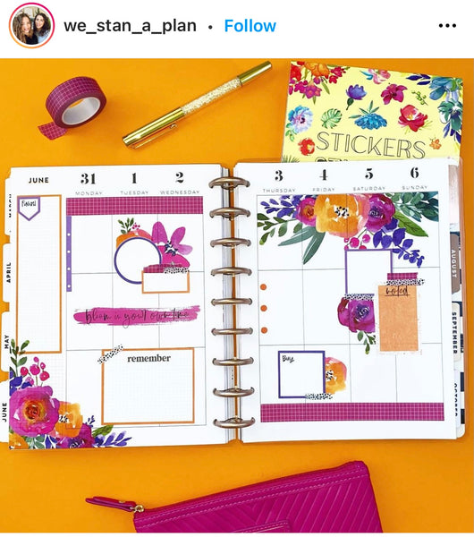 POSH SUMMER STICKER BOOK