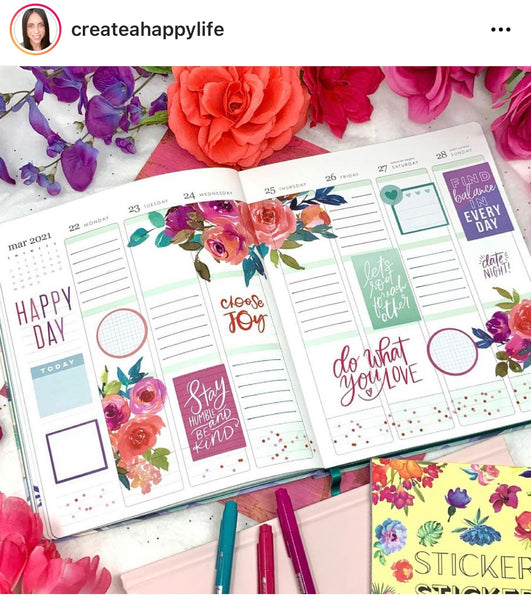POSH SUMMER STICKER BOOK
