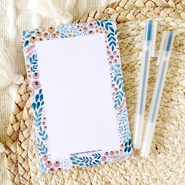 WHITE FLORAL NOTEPAD